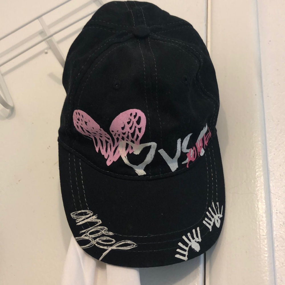 Victoria secret hat